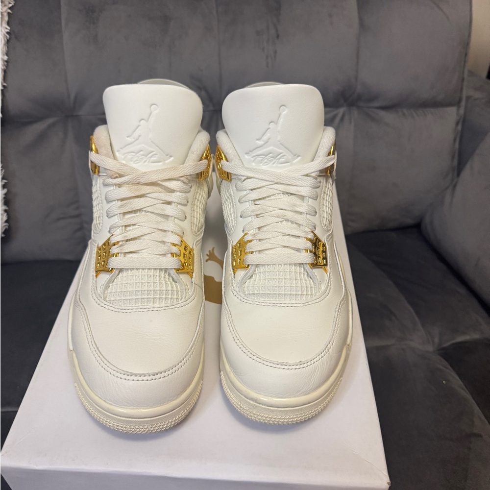 Jordan Retro 4 White and Gold Leather High-Top Sneakers
